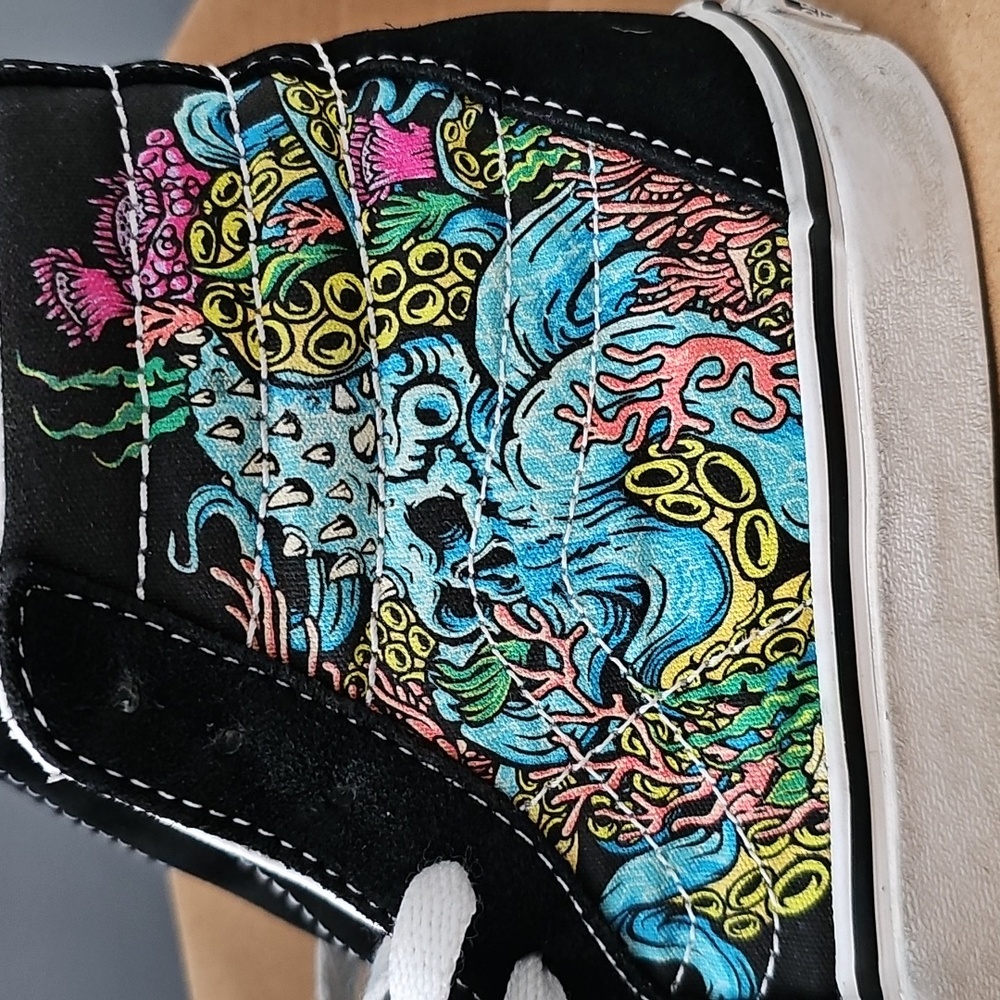 Black Underwater Vans